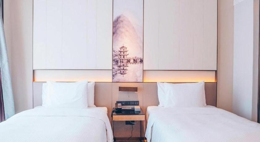 Wanda Jin Baise Hotel Exterior photo